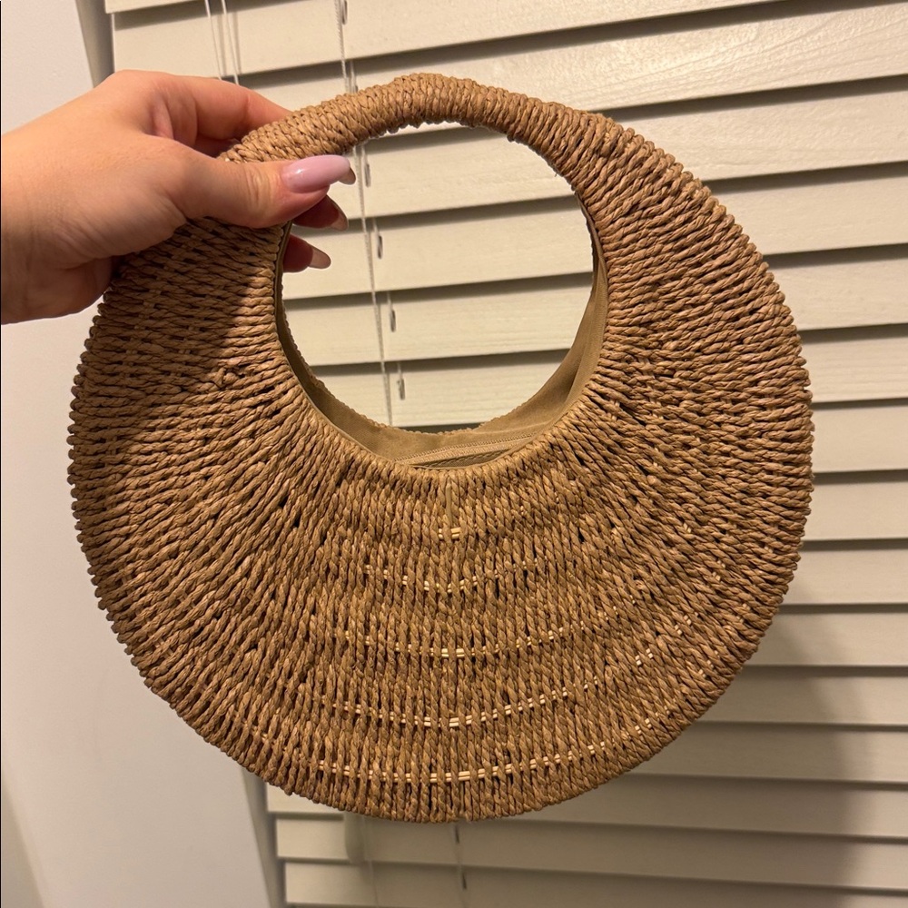 Chic Tan Woven Handbag